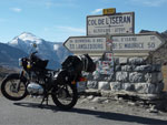 Sommer-Diesel auf dem Col de L'Iseran - Dem hÃ¶chsten asphaltierten Pass der Alpen.
